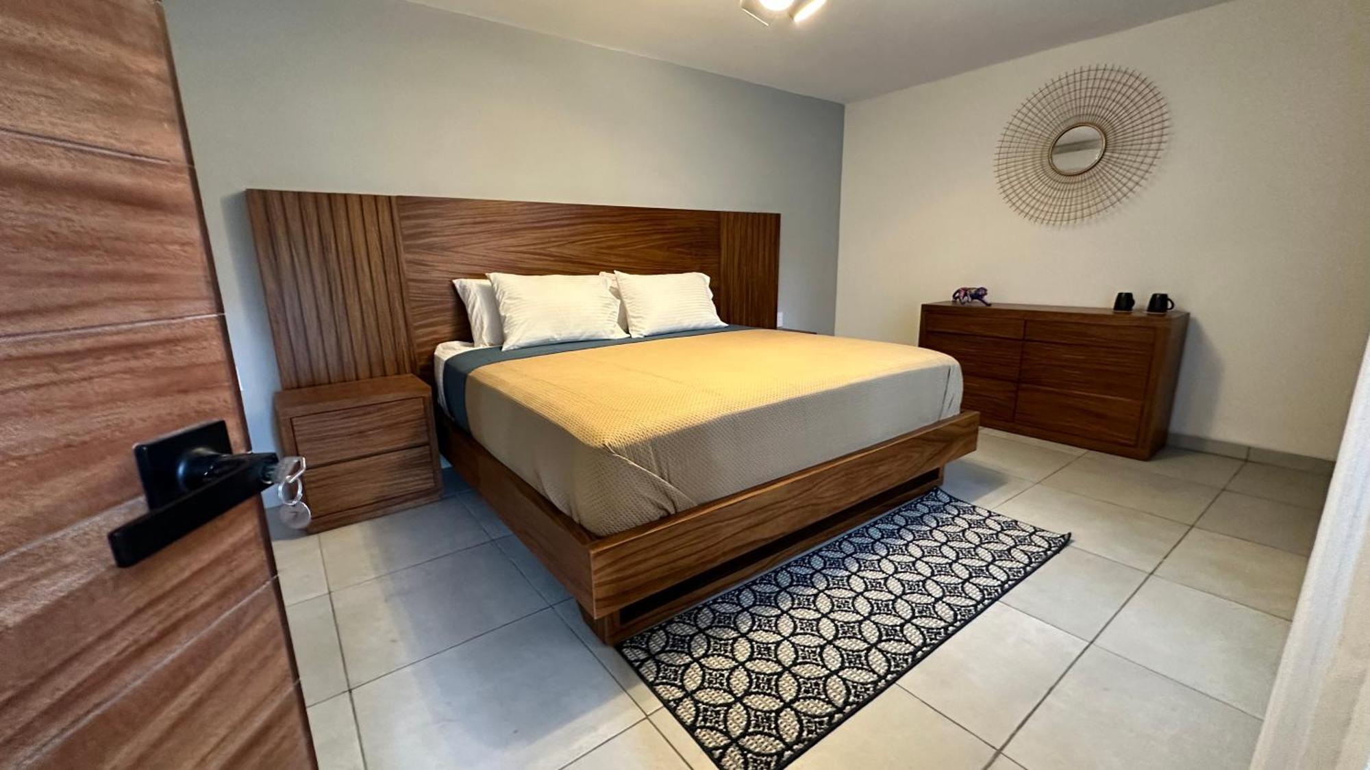 Hotel Boutique Villa Escondida, A Pasos De Lo Mejor En Tlaquepaque Екстер'єр фото