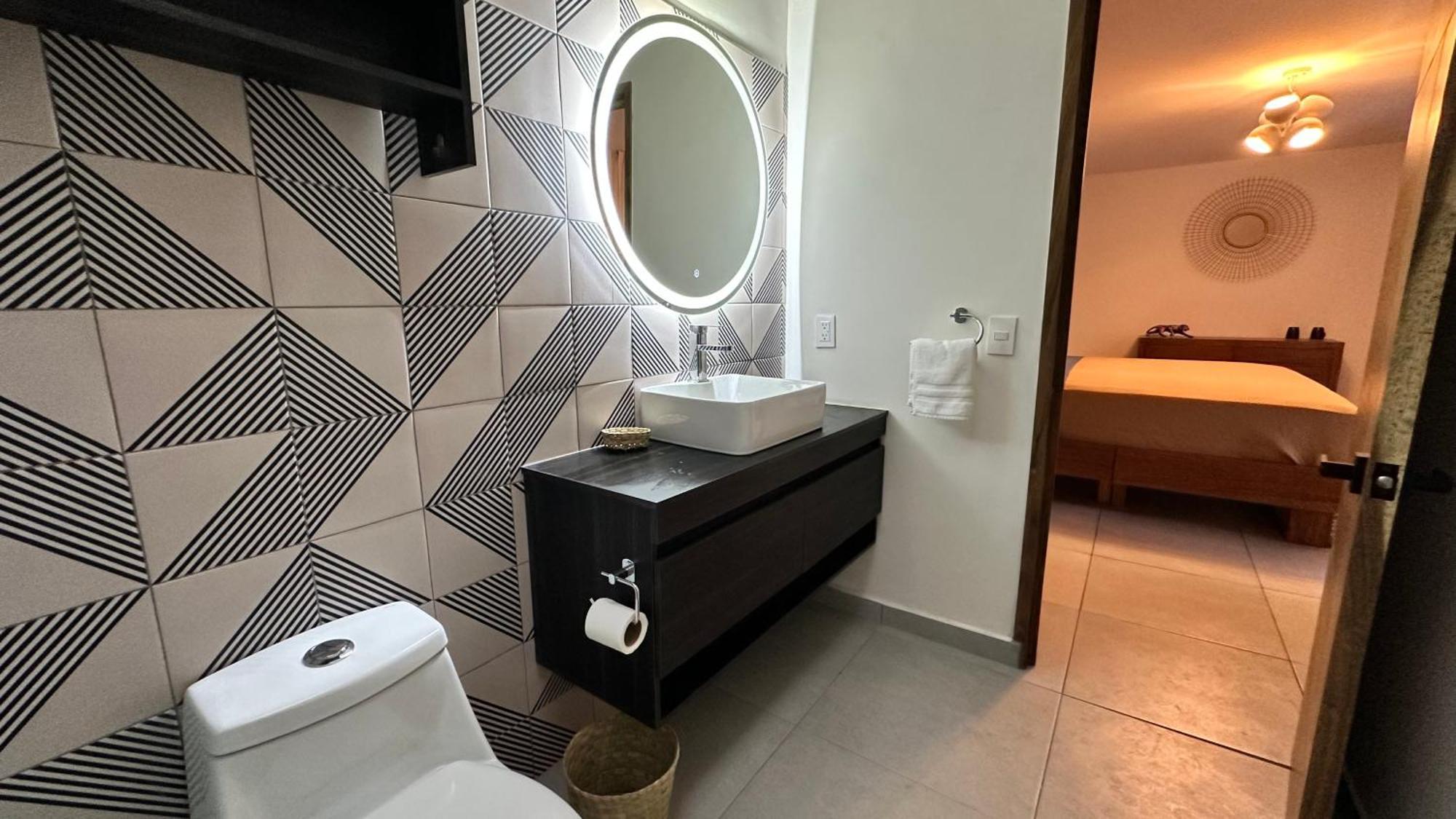 Hotel Boutique Villa Escondida, A Pasos De Lo Mejor En Tlaquepaque Екстер'єр фото
