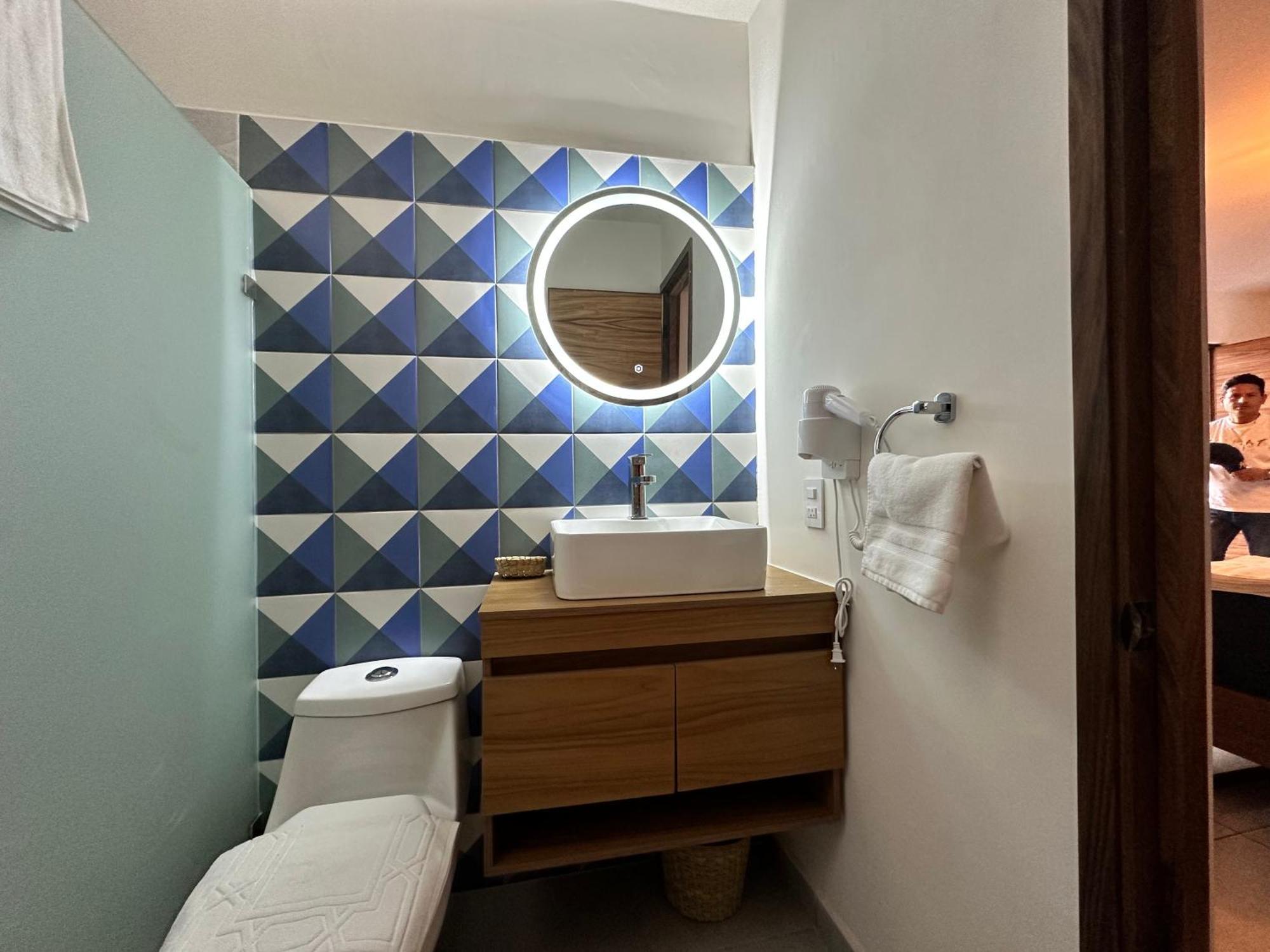 Hotel Boutique Villa Escondida, A Pasos De Lo Mejor En Tlaquepaque Екстер'єр фото