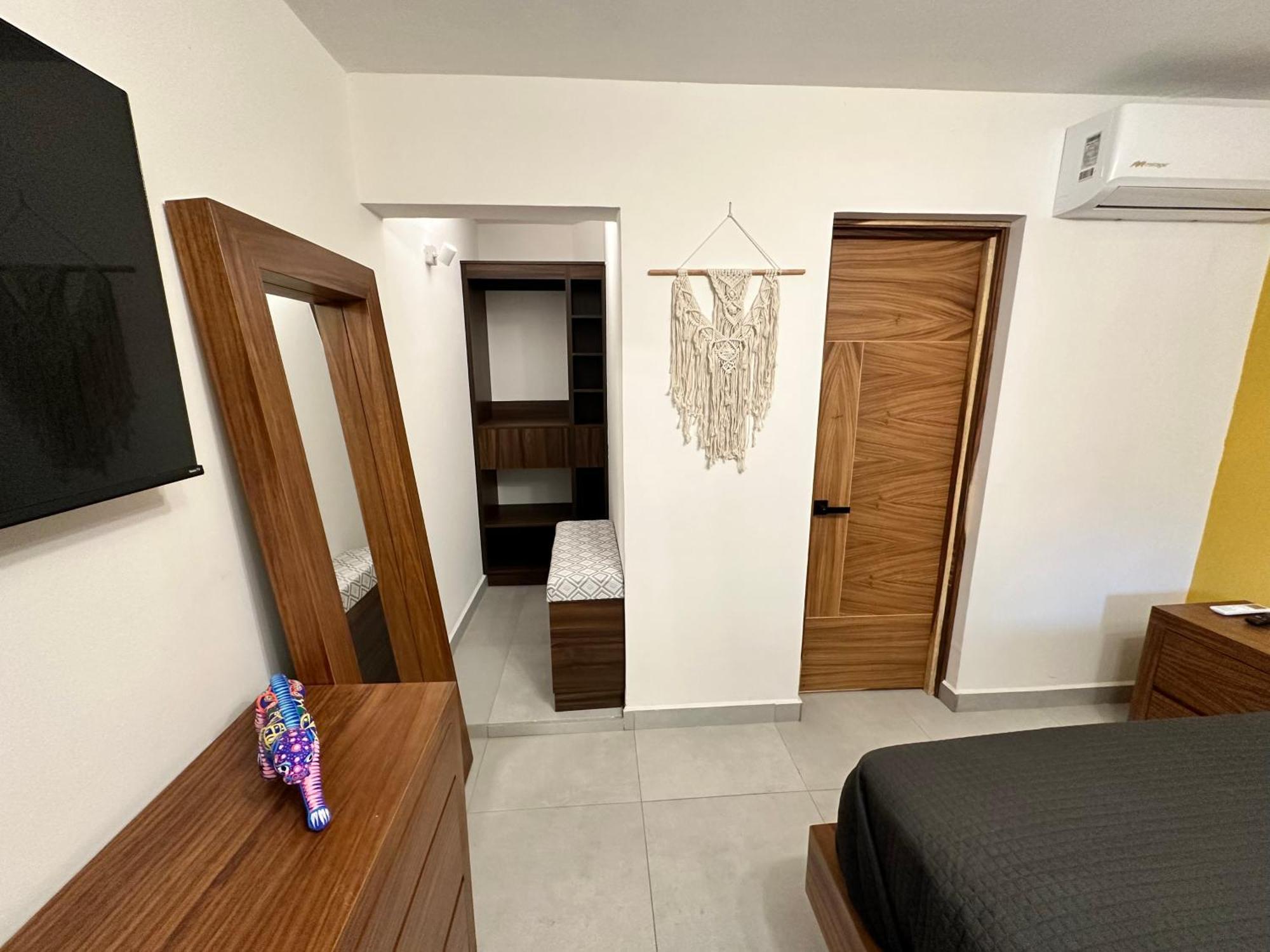 Hotel Boutique Villa Escondida, A Pasos De Lo Mejor En Tlaquepaque Екстер'єр фото