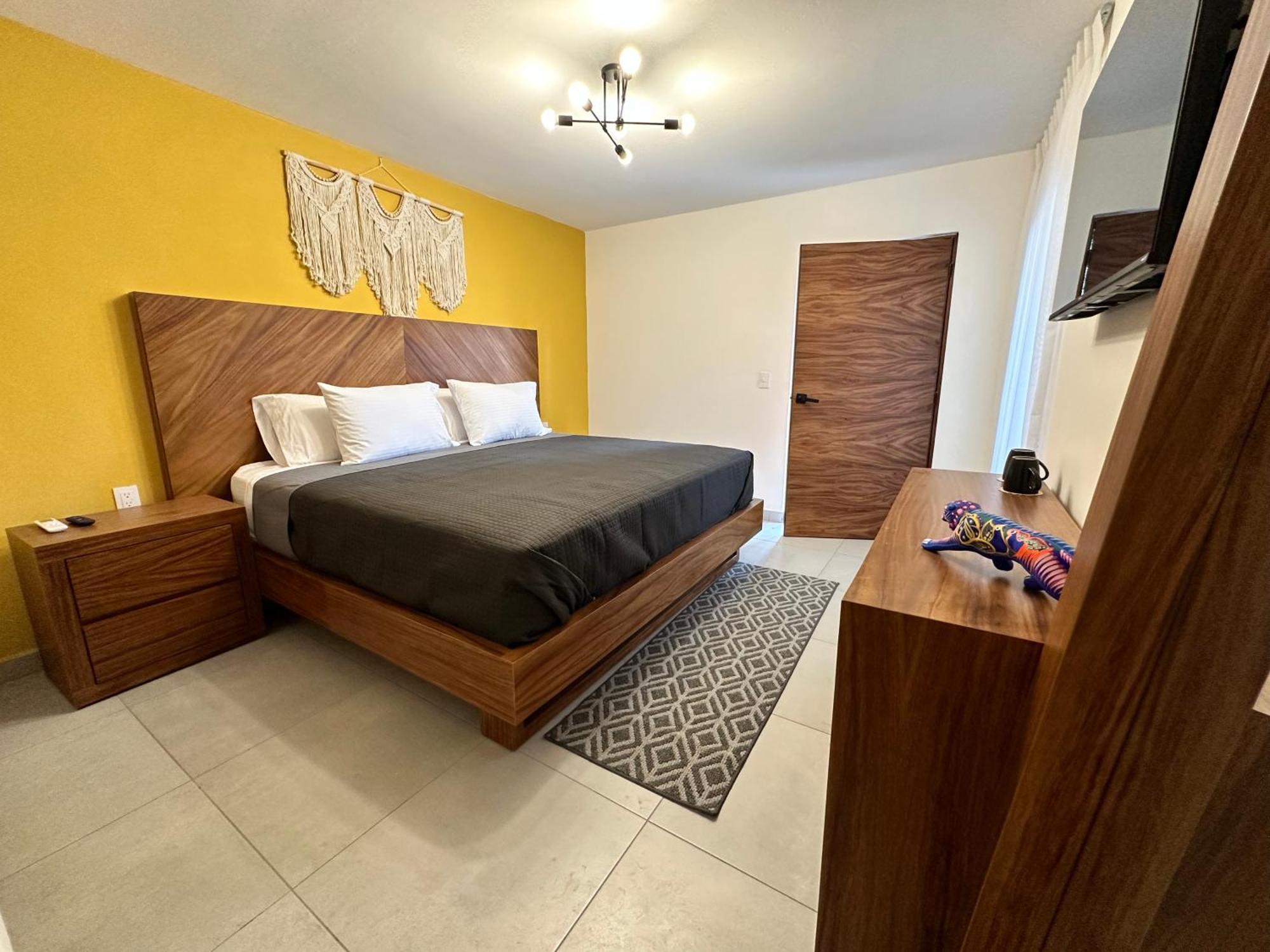 Hotel Boutique Villa Escondida, A Pasos De Lo Mejor En Tlaquepaque Екстер'єр фото