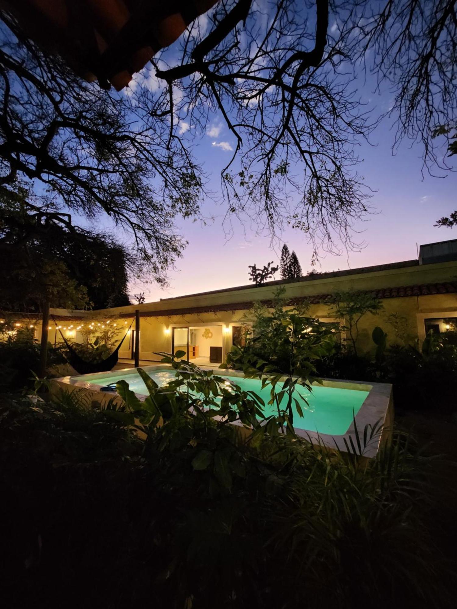 Hotel Boutique Villa Escondida, A Pasos De Lo Mejor En Tlaquepaque Екстер'єр фото