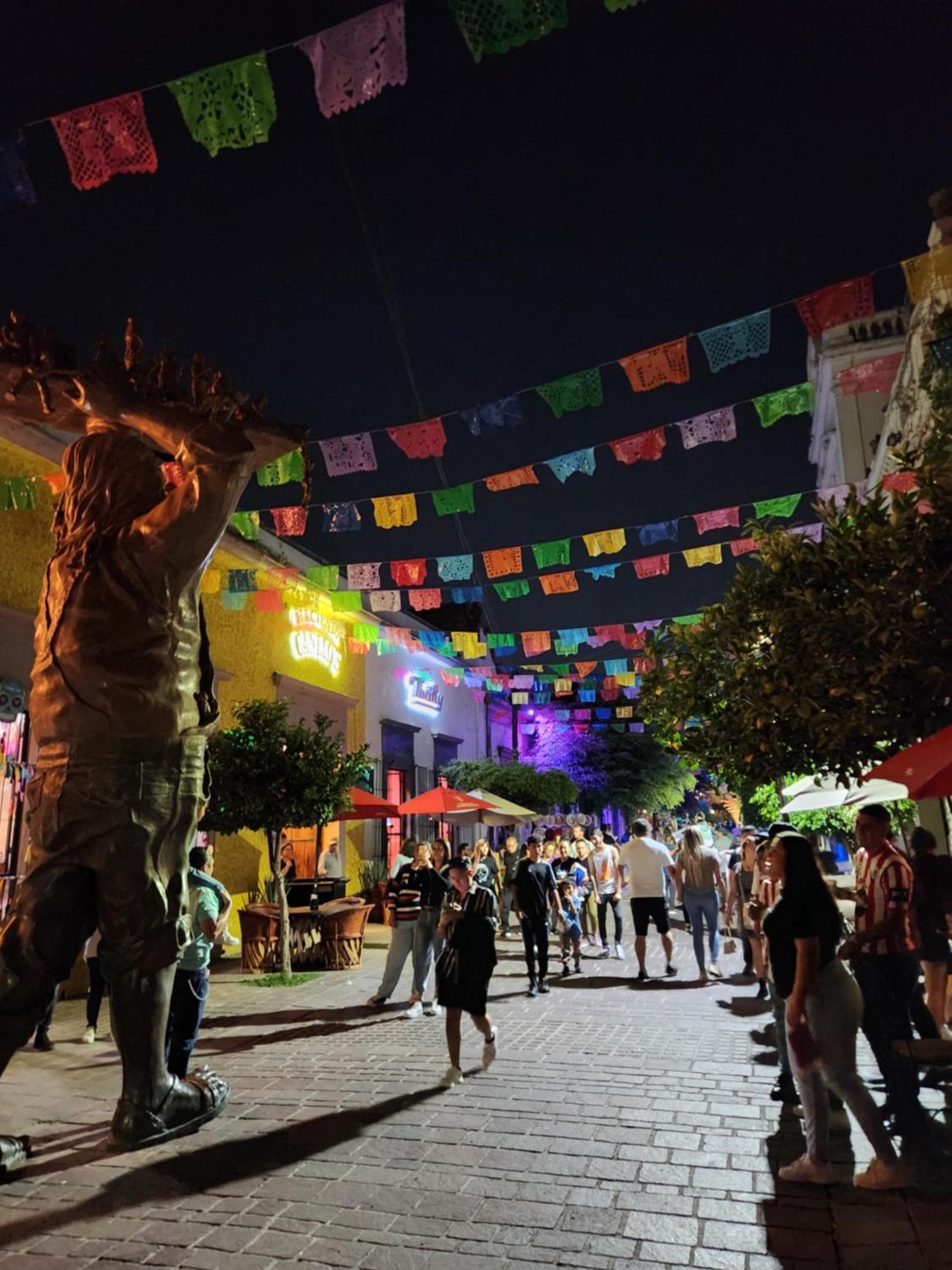 Hotel Boutique Villa Escondida, A Pasos De Lo Mejor En Tlaquepaque Екстер'єр фото
