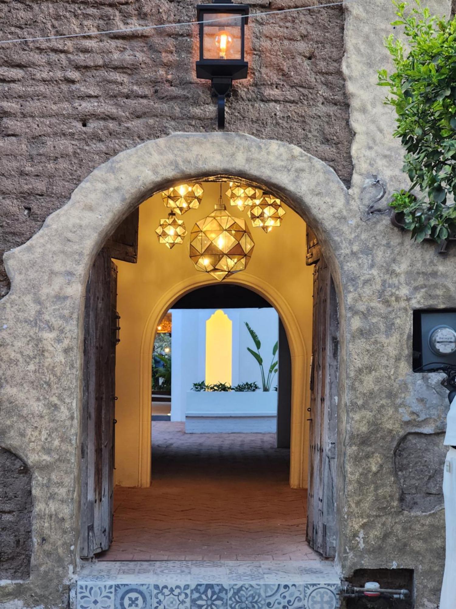 Hotel Boutique Villa Escondida, A Pasos De Lo Mejor En Tlaquepaque Екстер'єр фото